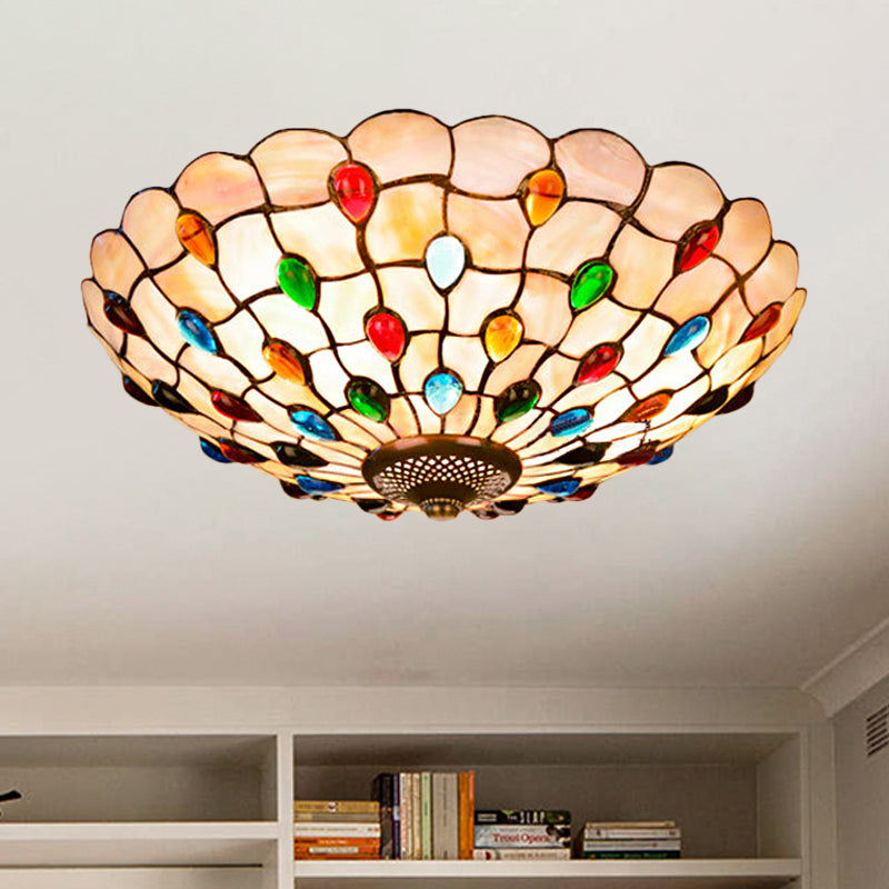 3/4-Light Cabochons-Embellished Flushmount Tiffany Beige Shell Flush Mount Ceiling Light for Living Room, 16"/21" Wide Clearhalo 'Ceiling Lights' 'Close To Ceiling Lights' 'Close to ceiling' 'Flush mount' Lighting' 916479