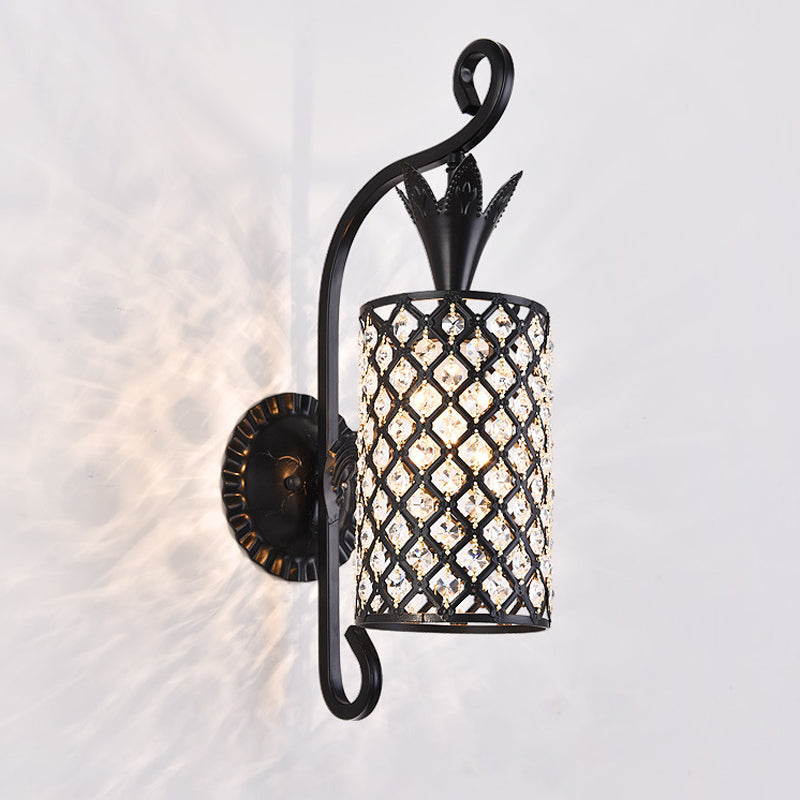 Inserted Crystal Square/Rhombus Sconce Minimalist 1-Light Shade Wall Lighting Fixture in Black Clearhalo 'Cast Iron' 'Glass' 'Industrial' 'Modern wall lights' 'Modern' 'Tiffany' 'Traditional wall lights' 'Wall Lamps & Sconces' 'Wall Lights' Lighting' 917529