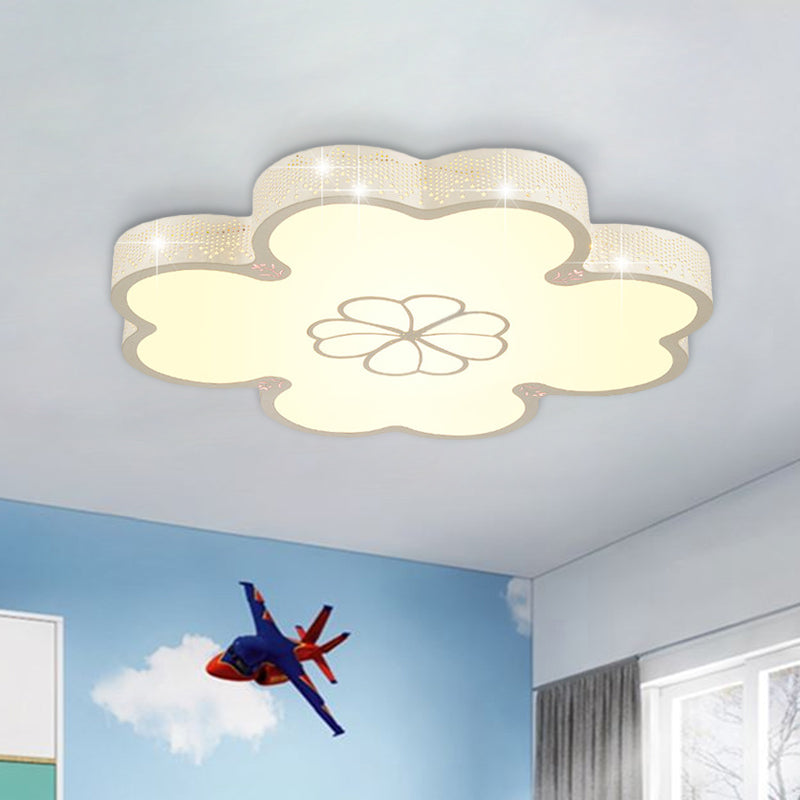 Cartoon Flower Ultrathin Flush Lighting Acrylic LED Bedroom Flush Mount Lamp in White/Blue Clearhalo 'Ceiling Lights' 'Close To Ceiling Lights' 'Close to ceiling' 'Flush mount' Lighting' 917852