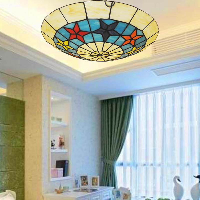 12"/16" W Round Ceiling Light Retro Style Stained Glass 1 Bulb Ceiling Light Fixture with Star Pattern in Ginger Ginger Clearhalo 'Ceiling Lights' 'Close To Ceiling Lights' 'Close to ceiling' 'Flush mount' Lighting' 92797