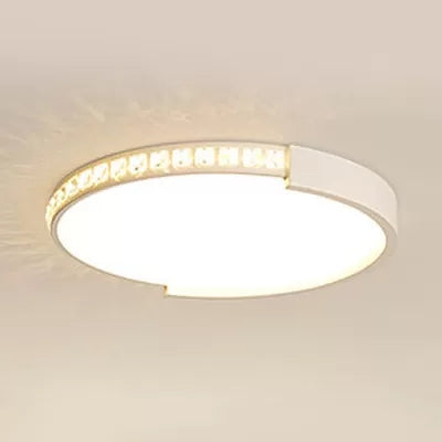 Acrylic Circle Ceiling Light Modern Simple LED Flushmount Light with Crystal Deco in White for Indoor Clearhalo 'Ceiling Lights' 'Close To Ceiling Lights' 'Close to ceiling' 'Flush mount' Lighting' 95019