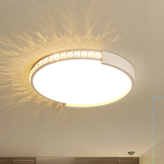 Inlaid Crystal Round Thin Flush Light Minimalism Bedroom LED Flush Mount Ceiling Light Fixture in White Clearhalo 'Ceiling Lights' 'Close To Ceiling Lights' 'Close to ceiling' 'Flush mount' Lighting' 965939
