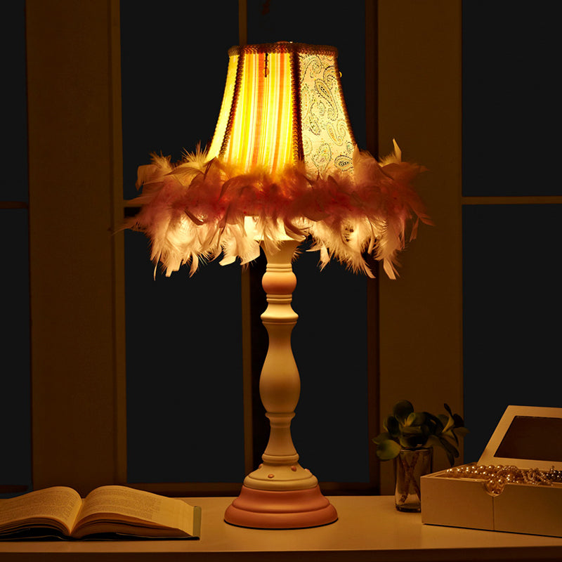 Barrel Resin Table Lamp with Feather Modern 1 Bulb Pink Bedroom Reading Book Light Clearhalo 'Lamps' 'Table Lamps' Lighting' 966215