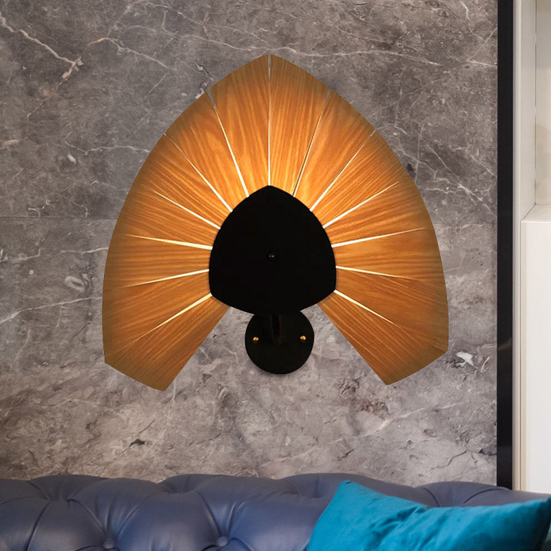 Wood Veneer Handmade Wall Sconce Modern Stylish 1 Light Black Finish Wall Lamp for Restaurant Clearhalo 'Modern wall lights' 'Modern' 'Wall Lamps & Sconces' 'Wall Lights' Lighting' 969097