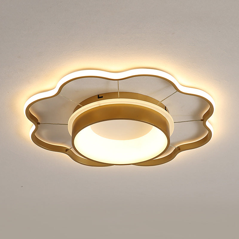 Flower Flush Mount Spotlight Kids Acrylic LED Bedroom Flush Mount Light in Pink/Gold, Warm/White Light Clearhalo 'Ceiling Lights' 'Close To Ceiling Lights' 'Close to ceiling' 'Flush mount' Lighting' 974255