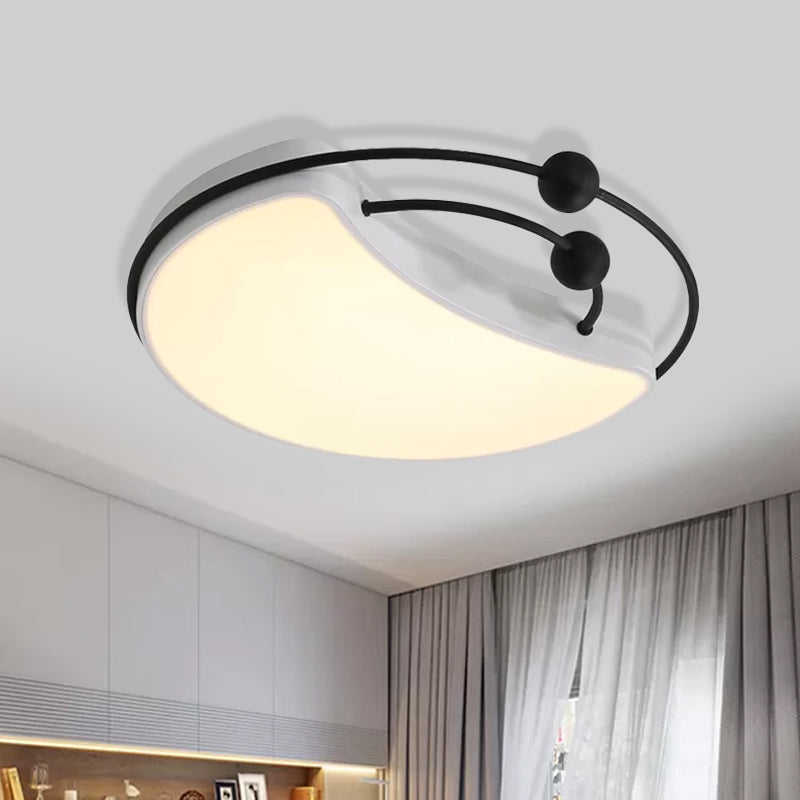 Metal Moon Ceiling Flush Mount Nordic LED White Finish Flush Light Fixture for Bedroom Clearhalo 'Ceiling Lights' 'Close To Ceiling Lights' 'Close to ceiling' 'Flush mount' Lighting' 974272