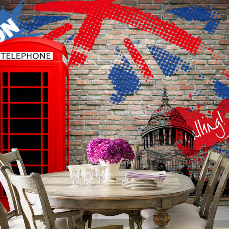 Stain-Resistant Telephone Booth Mural Non-Woven Fabric Nostalgic Wall Art for Coffee Shop Clearhalo 'Wall Decor' 'Wall Mural' 977145