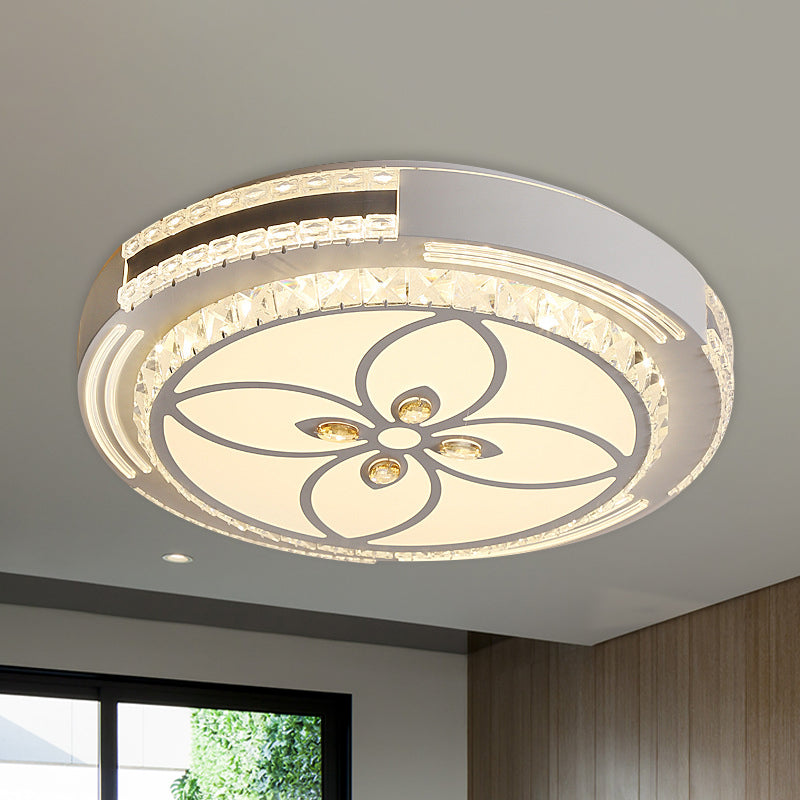 Crystal Block Circle Ceiling Light Modernist LED Flush Mount Lamp with Four-Leaf Clover/Flower Pattern in Chrome Chrome Four-leaf Clover Clearhalo 'Ceiling Lights' 'Close To Ceiling Lights' 'Close to ceiling' 'Flush mount' Lighting' 988006